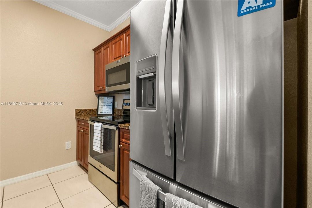 Active With Contract: $219,000 (2 beds, 2 baths, 0 Square Feet)