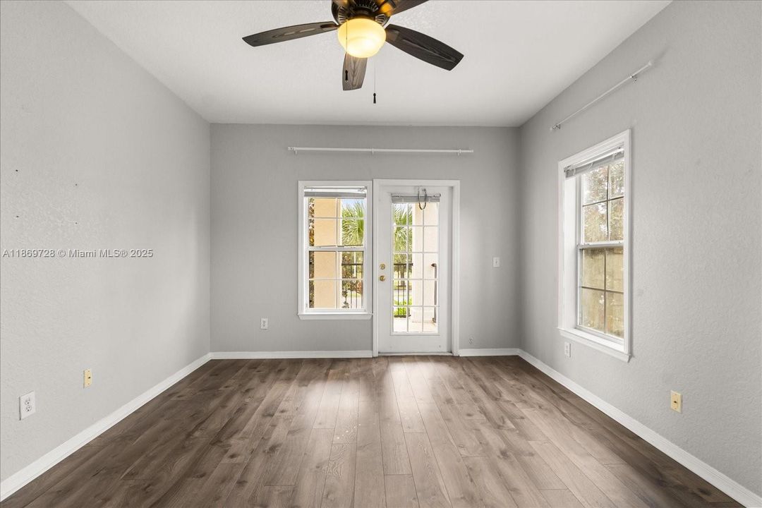 Active With Contract: $219,000 (2 beds, 2 baths, 0 Square Feet)