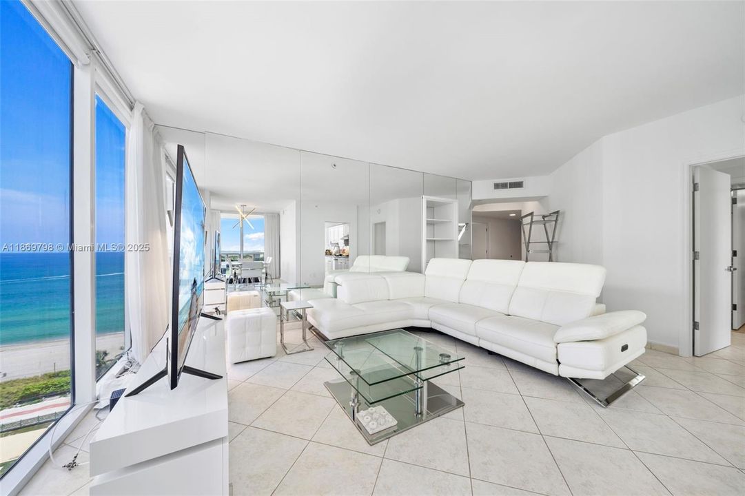 Active With Contract: $7,200 (2 beds, 2 baths, 1380 Square Feet)