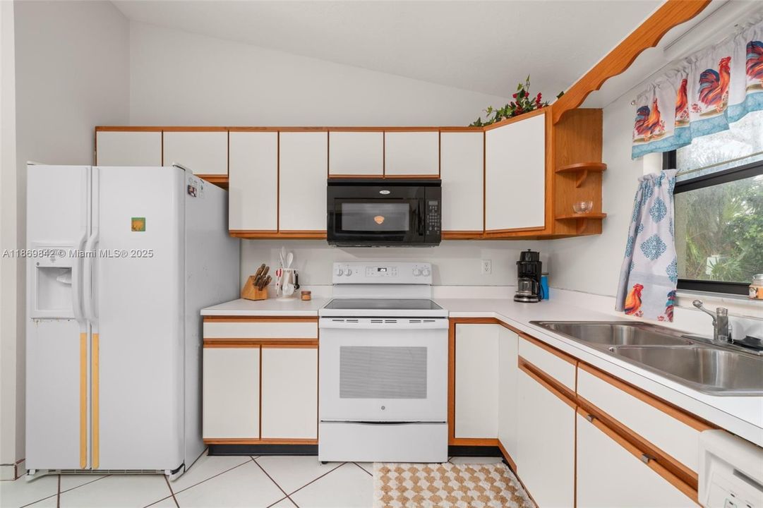 Recently Sold: $129,990 (2 beds, 2 baths, 0 Square Feet)