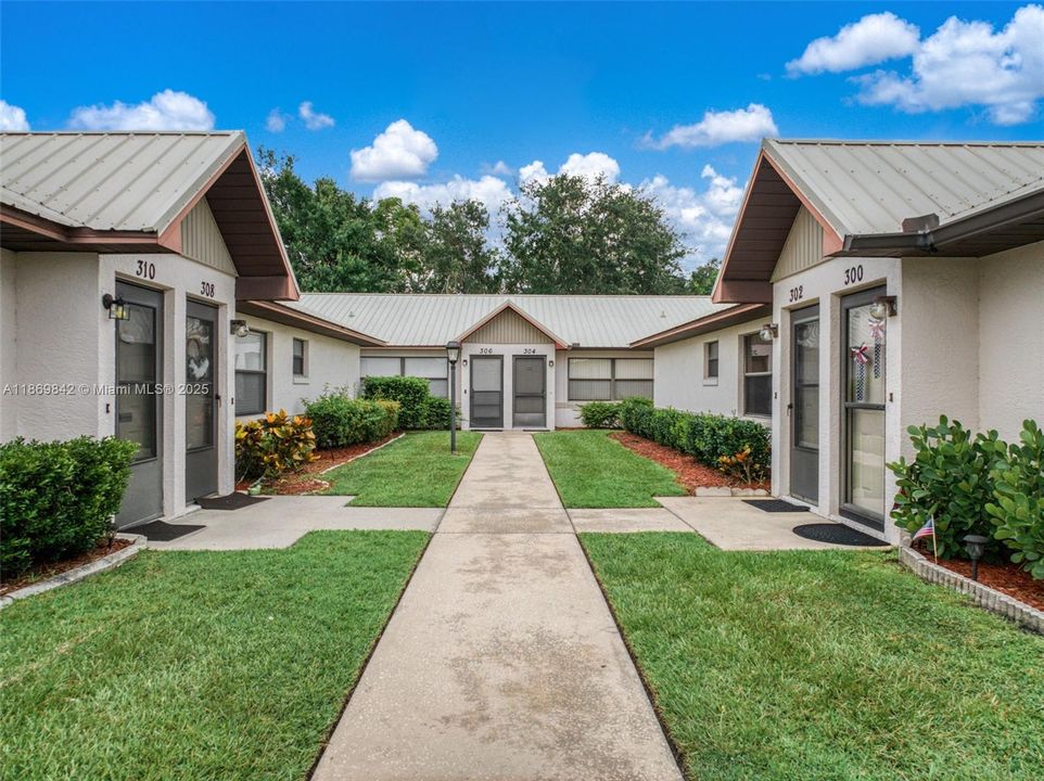 Recently Sold: $129,990 (2 beds, 2 baths, 0 Square Feet)