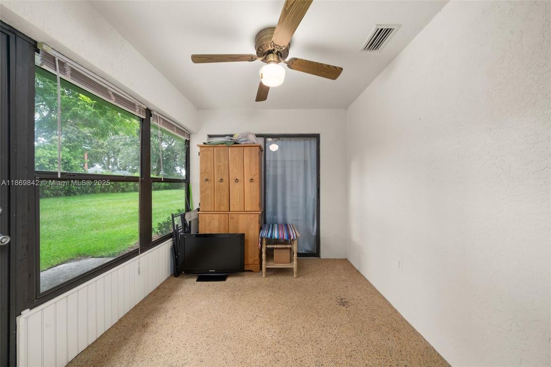 Recently Sold: $129,990 (2 beds, 2 baths, 0 Square Feet)