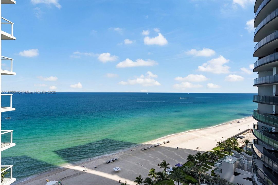 BEAUTIFUL VIEWS OF THE OCEAN.