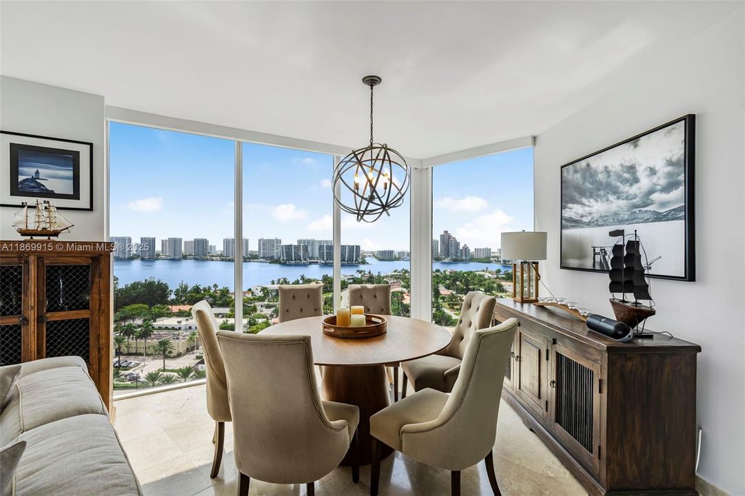 For Sale: $1,750,000 (2 beds, 2 baths, 1680 Square Feet)