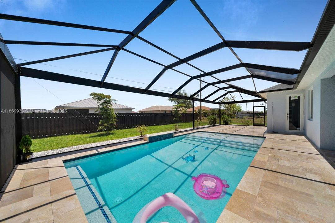 На продажу: $554,900 (4 спален, 3 ванн, 0 Квадратных фут)