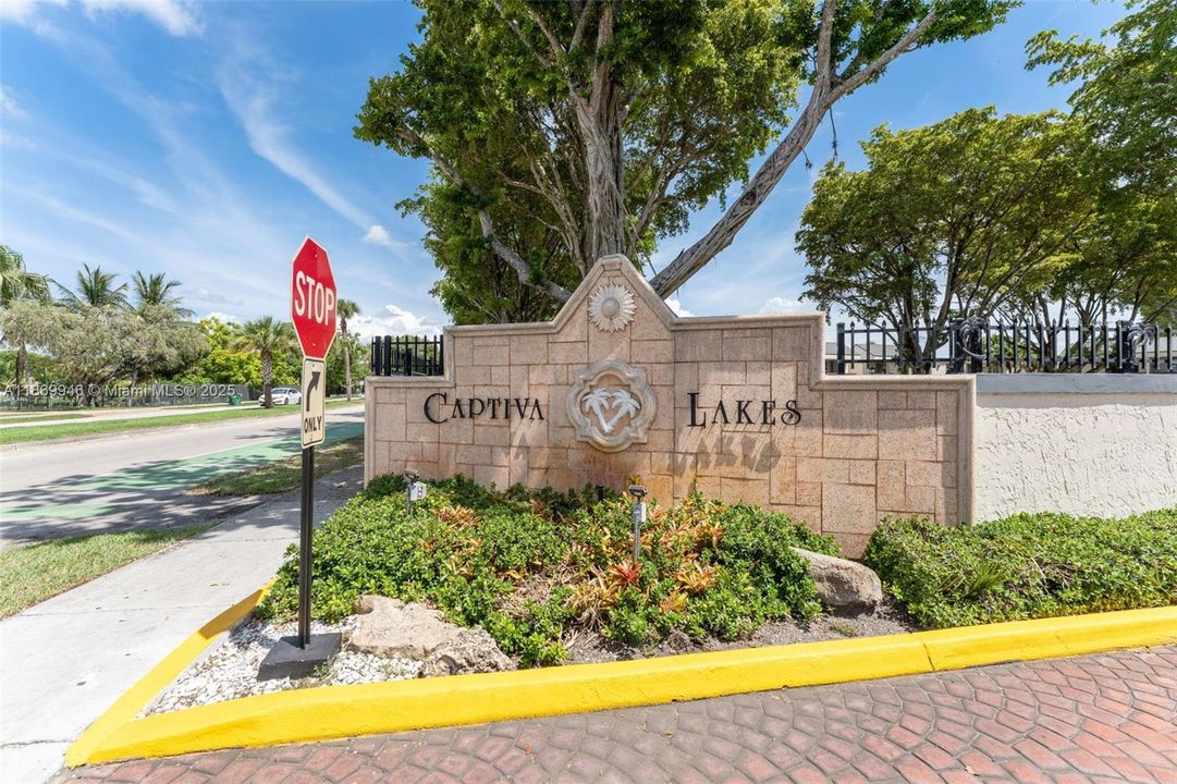 Activo con contrato: $1,800 (1 camas, 1 baños, 703 Pies cuadrados)