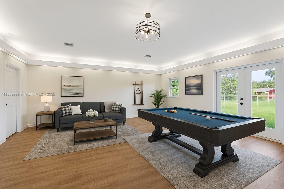 Недавно продано: $2,950,000 (8 спален, 5 ванн, 7674 Квадратных фут)