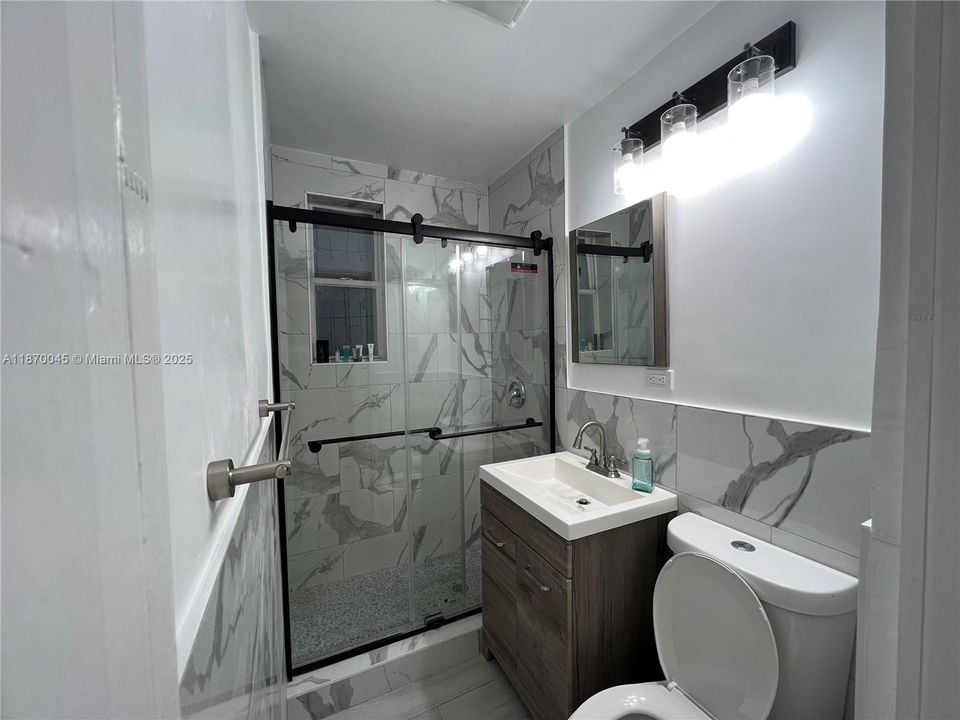 En Venta: $279,000 (1 camas, 1 baños, 340 Pies cuadrados)