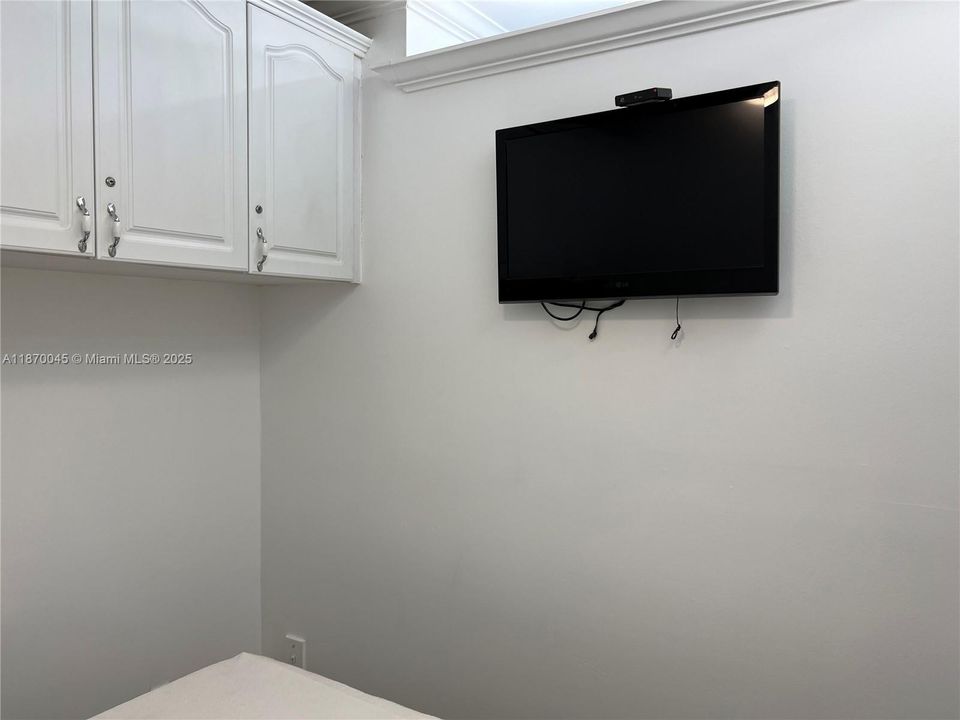 En Venta: $279,000 (1 camas, 1 baños, 340 Pies cuadrados)