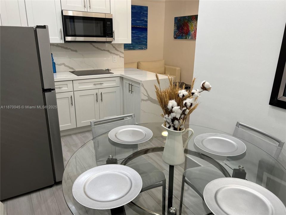 En Venta: $279,000 (1 camas, 1 baños, 340 Pies cuadrados)