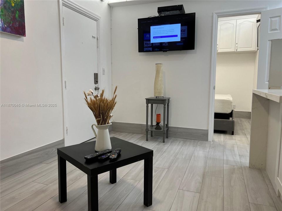 En Venta: $279,000 (1 camas, 1 baños, 340 Pies cuadrados)