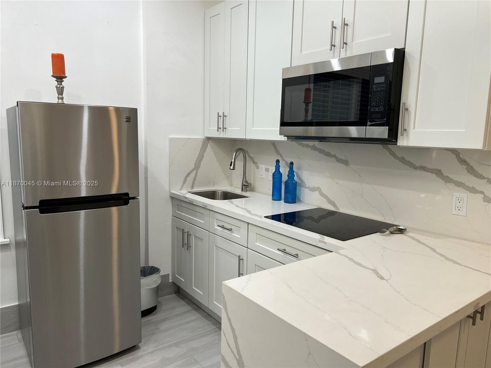 En Venta: $279,000 (1 camas, 1 baños, 340 Pies cuadrados)