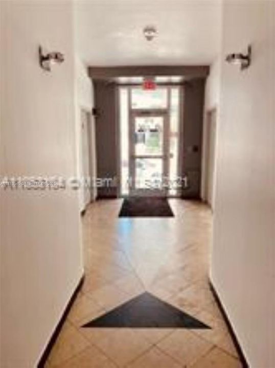 En Venta: $279,000 (1 camas, 1 baños, 340 Pies cuadrados)