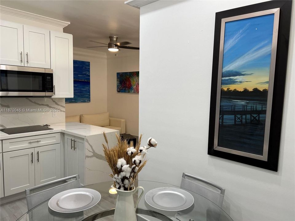 En Venta: $279,000 (1 camas, 1 baños, 340 Pies cuadrados)