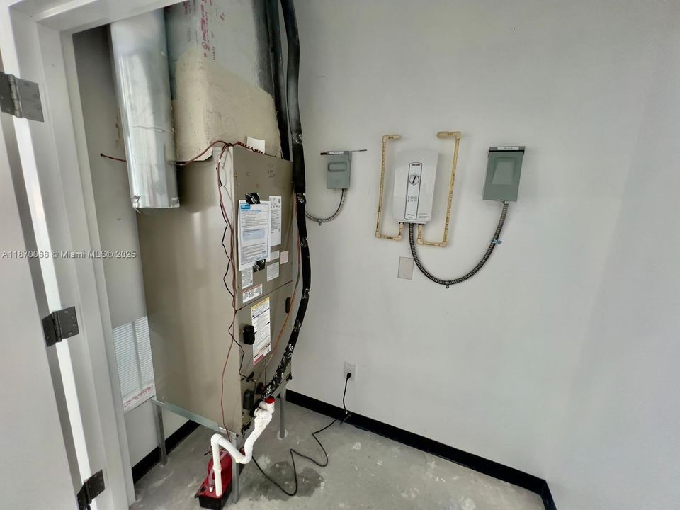 En Renta: $2,650 (0 camas, 0 baños, 0 Pies cuadrados)