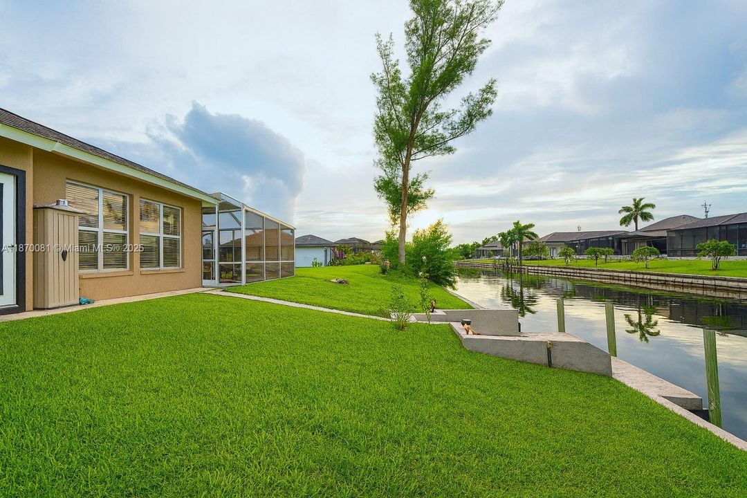 待售: $699,994 (3 贝兹, 3 浴室, 2196 平方英尺)