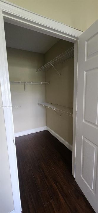 最近租的: $1,950 (2 贝兹, 2 浴室, 1051 平方英尺)