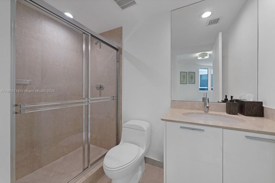 For Sale: $1,950,000 (2 beds, 2 baths, 1864 Square Feet)