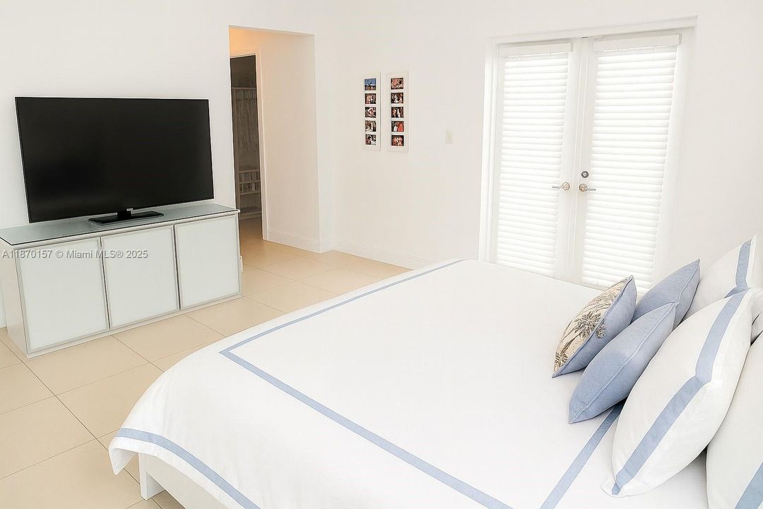 For Rent: $7,800 (4 beds, 3 baths, 2834 Square Feet)