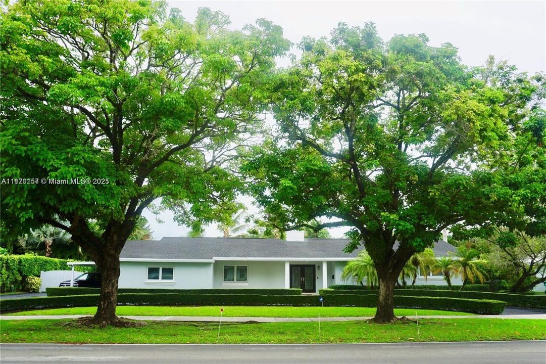 For Rent: $7,800 (4 beds, 3 baths, 2834 Square Feet)