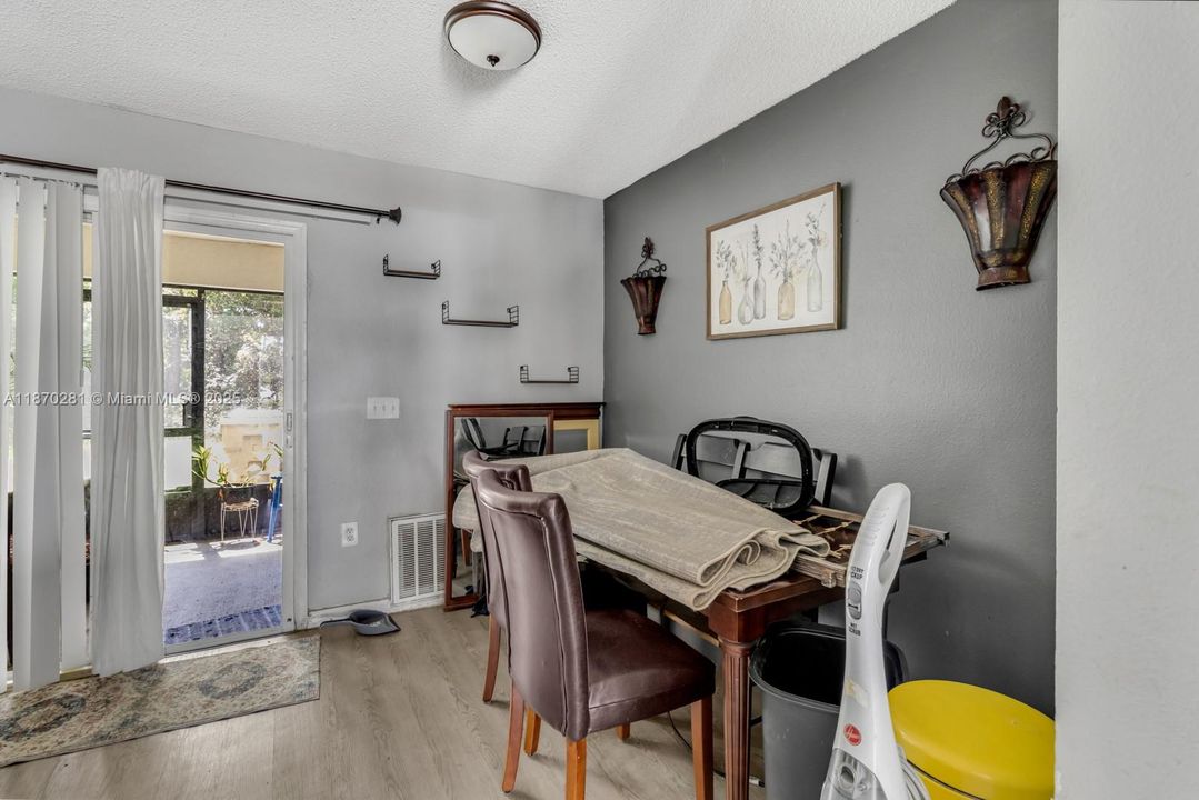 待售: $1,199,999 (0 贝兹, 0 浴室, 0 平方英尺)