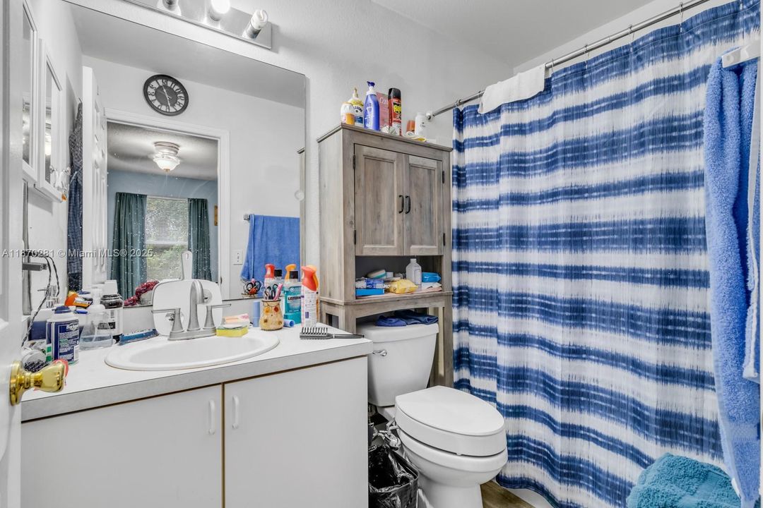 待售: $1,199,999 (0 贝兹, 0 浴室, 0 平方英尺)