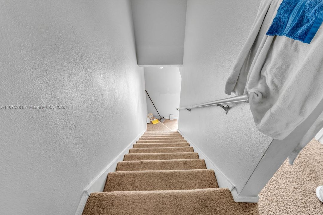 待售: $1,199,999 (0 贝兹, 0 浴室, 0 平方英尺)