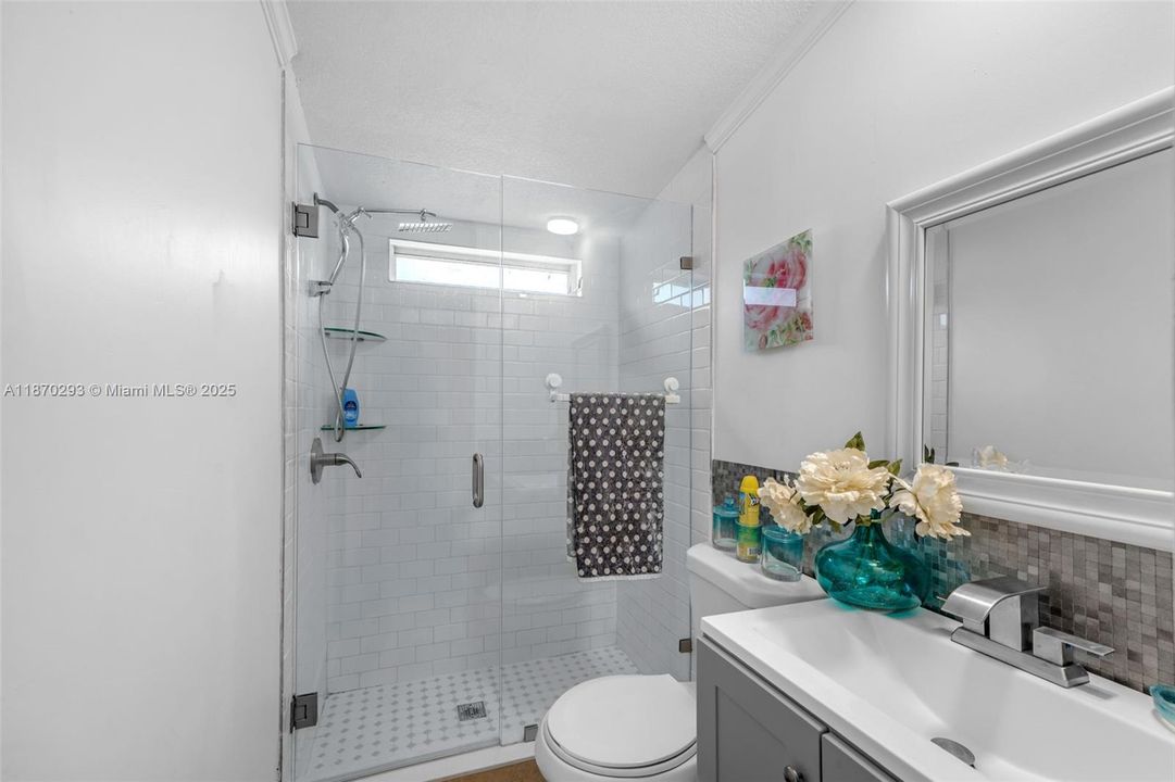 En Venta: $269,900 (3 camas, 2 baños, 1170 Pies cuadrados)