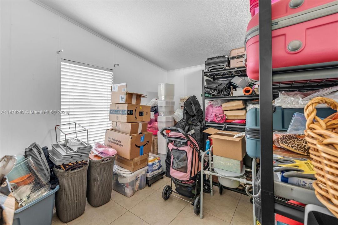 En Venta: $269,900 (3 camas, 2 baños, 1170 Pies cuadrados)