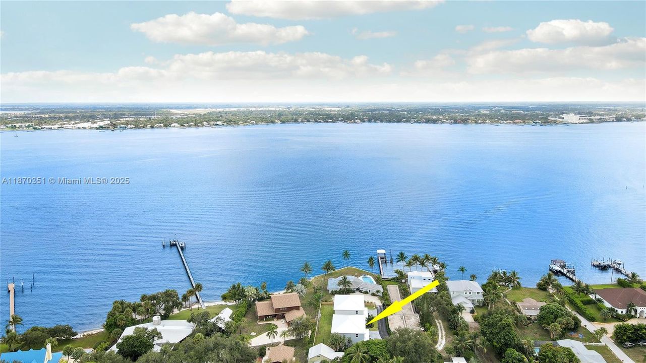 For Sale: $1,125,000 (4 beds, 4 baths, 2954 Square Feet)