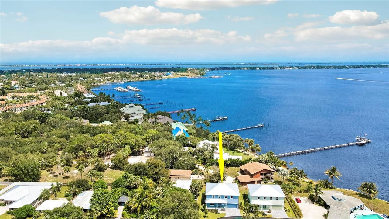 For Sale: $1,125,000 (4 beds, 4 baths, 2954 Square Feet)