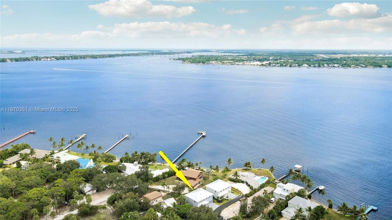 For Sale: $1,125,000 (4 beds, 4 baths, 2954 Square Feet)