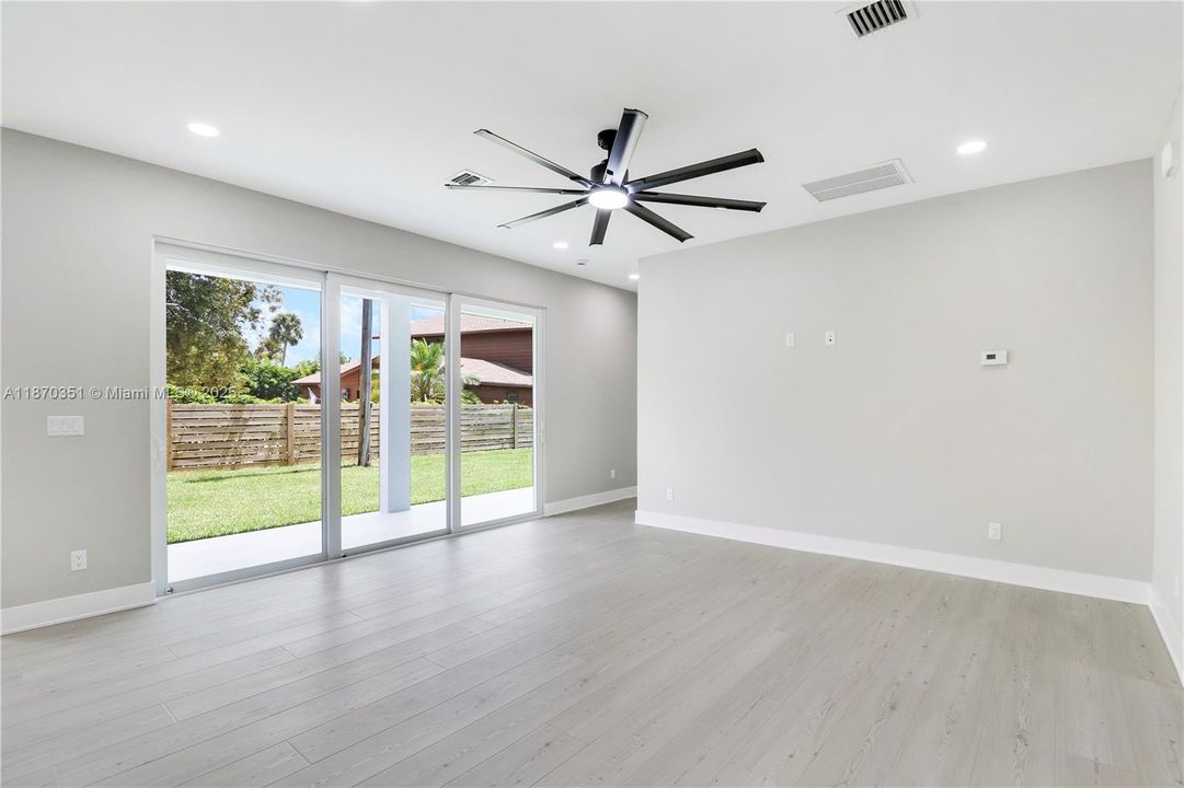 For Sale: $1,125,000 (4 beds, 4 baths, 2954 Square Feet)