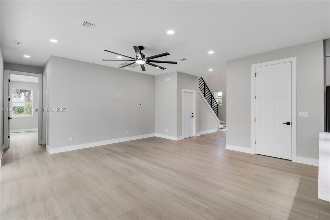 待售: $1,125,000 (4 贝兹, 4 浴室, 2954 平方英尺)