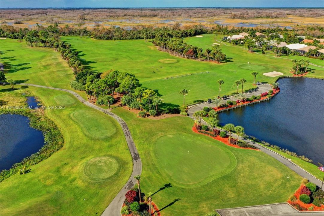 Active With Contract: $899,000 (3 beds, 2 baths, 2466 Square Feet)