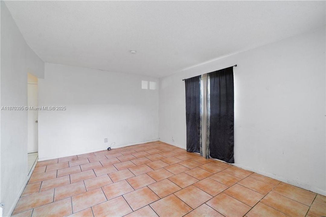 Active With Contract: $755,000 (0 beds, 0 baths, 2549 Square Feet)