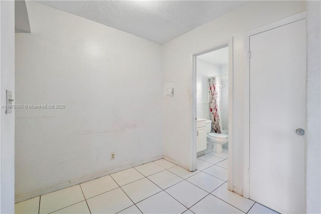 Active With Contract: $755,000 (0 beds, 0 baths, 2549 Square Feet)