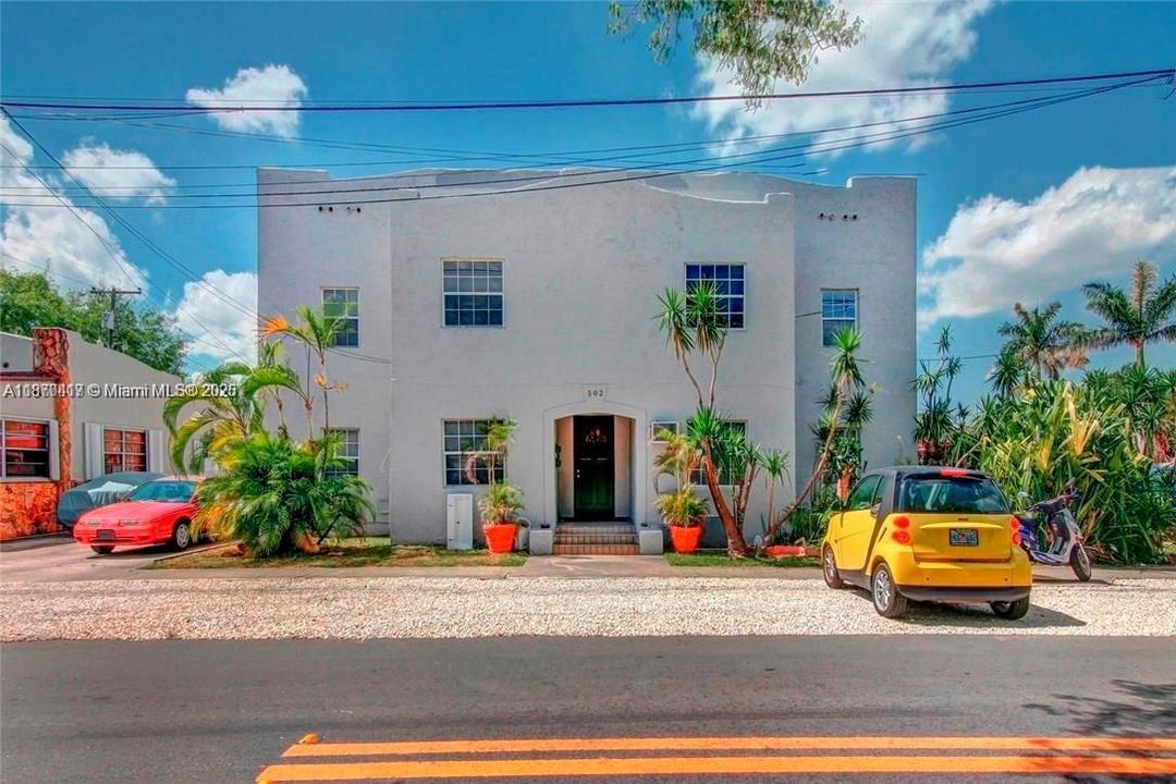 Active With Contract: $799,000 (0 beds, 0 baths, 2899 Square Feet)