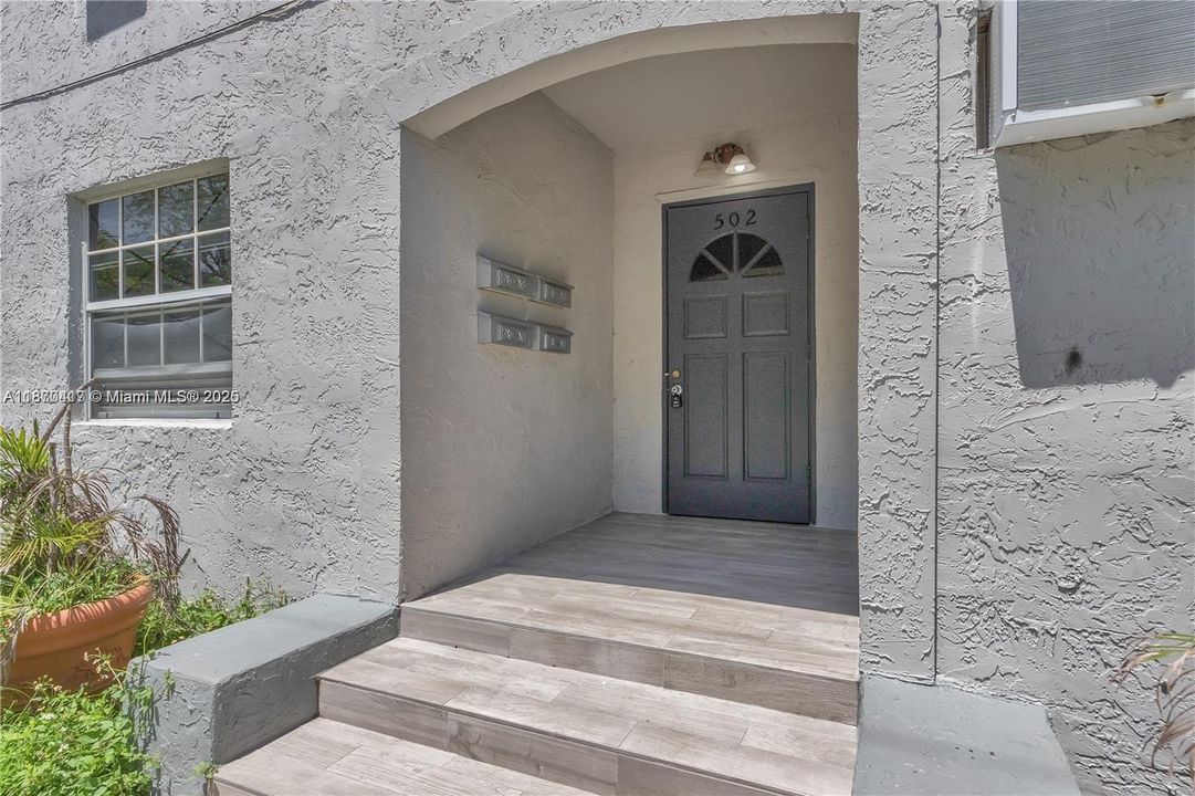 Active With Contract: $799,000 (0 beds, 0 baths, 2899 Square Feet)