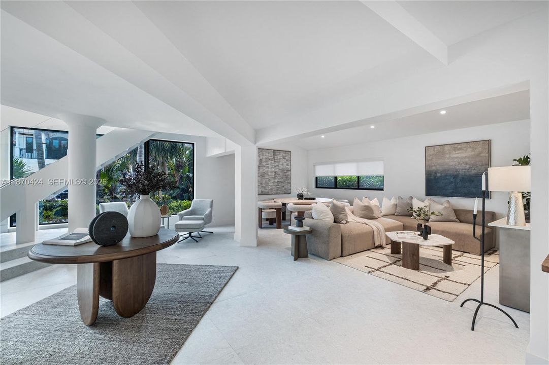 Activo con contrato: $3,747,000 (5 camas, 5 baños, 3747 Pies cuadrados)