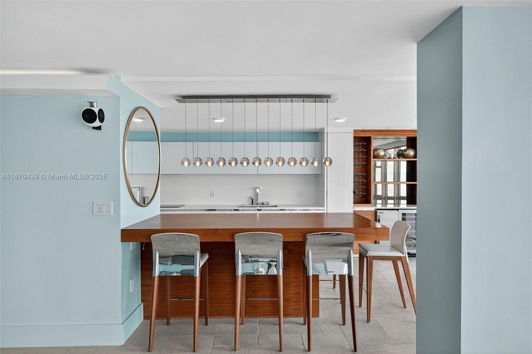 待售: $3,995,000 (3 贝兹, 3 浴室, 3711 平方英尺)