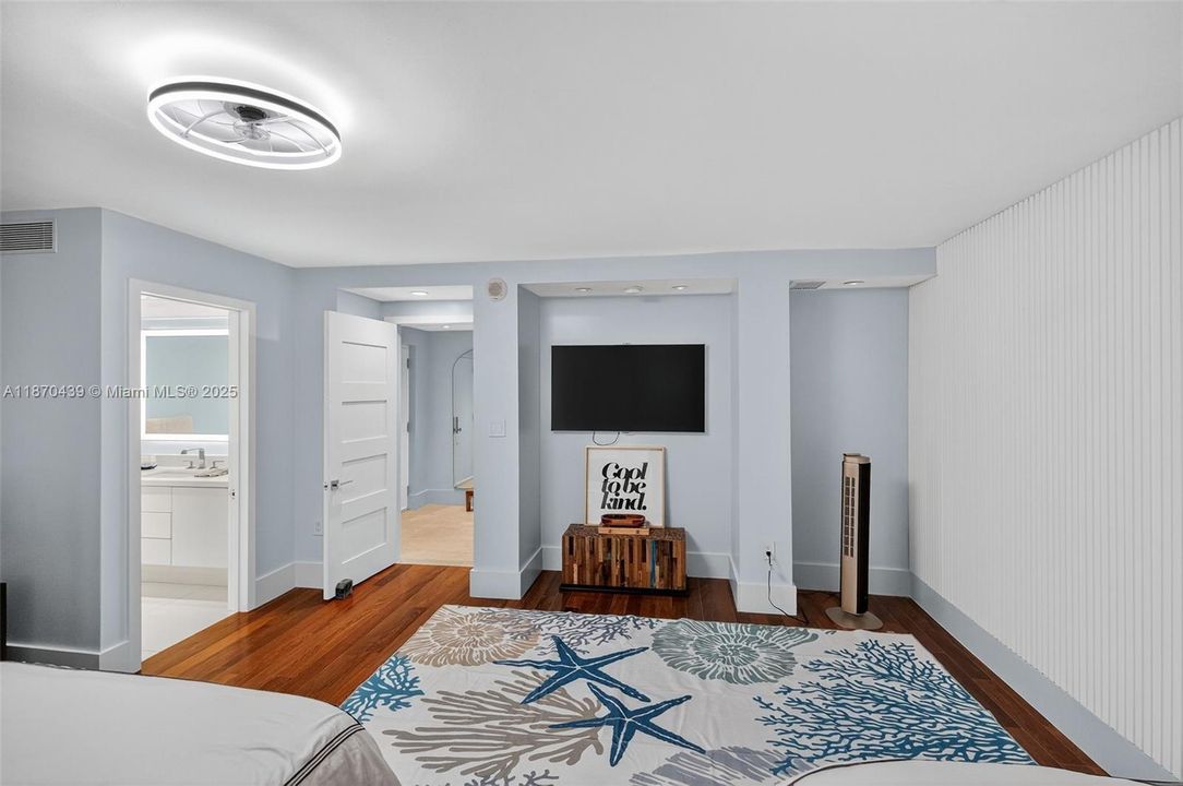 待售: $3,995,000 (3 贝兹, 3 浴室, 3711 平方英尺)