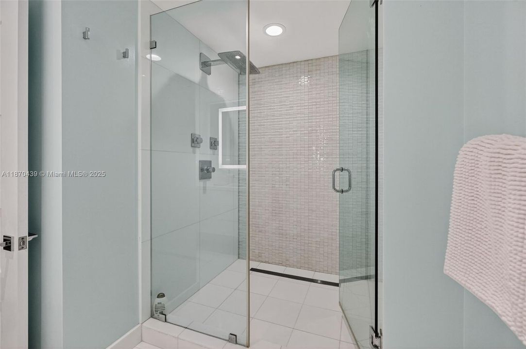 待售: $3,995,000 (3 贝兹, 3 浴室, 3711 平方英尺)