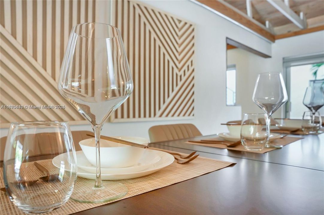 В аренду: $25,400 (5 спален, 5 ванн, 5465 Квадратных фут)