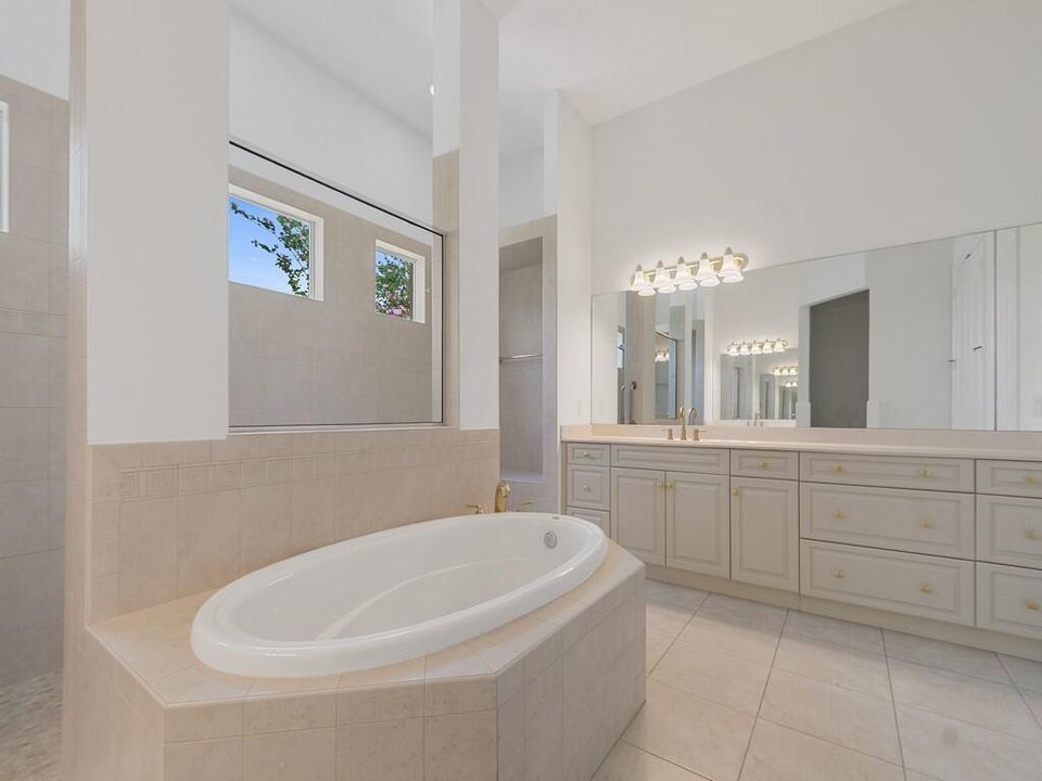 MAIN BATH
