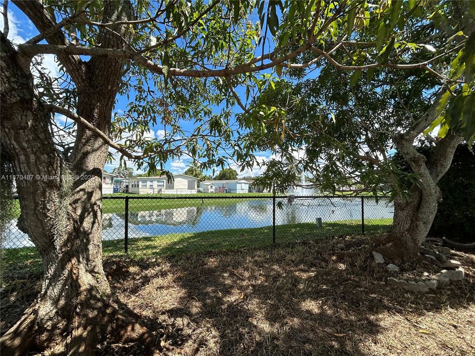 Active With Contract: $219,000 (4 beds, 2 baths, 1690 Square Feet)