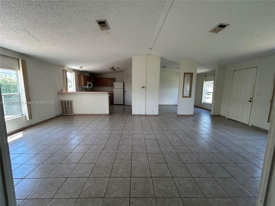 Active With Contract: $219,000 (4 beds, 2 baths, 1690 Square Feet)