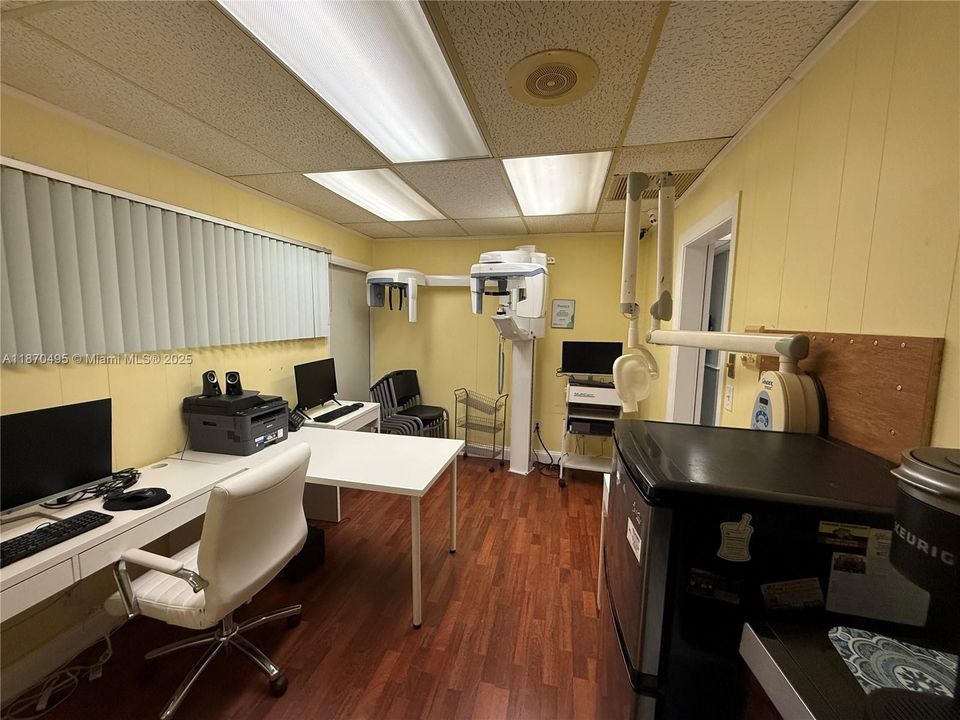 待售: $199,000 (0 贝兹, 0 浴室, 0 平方英尺)