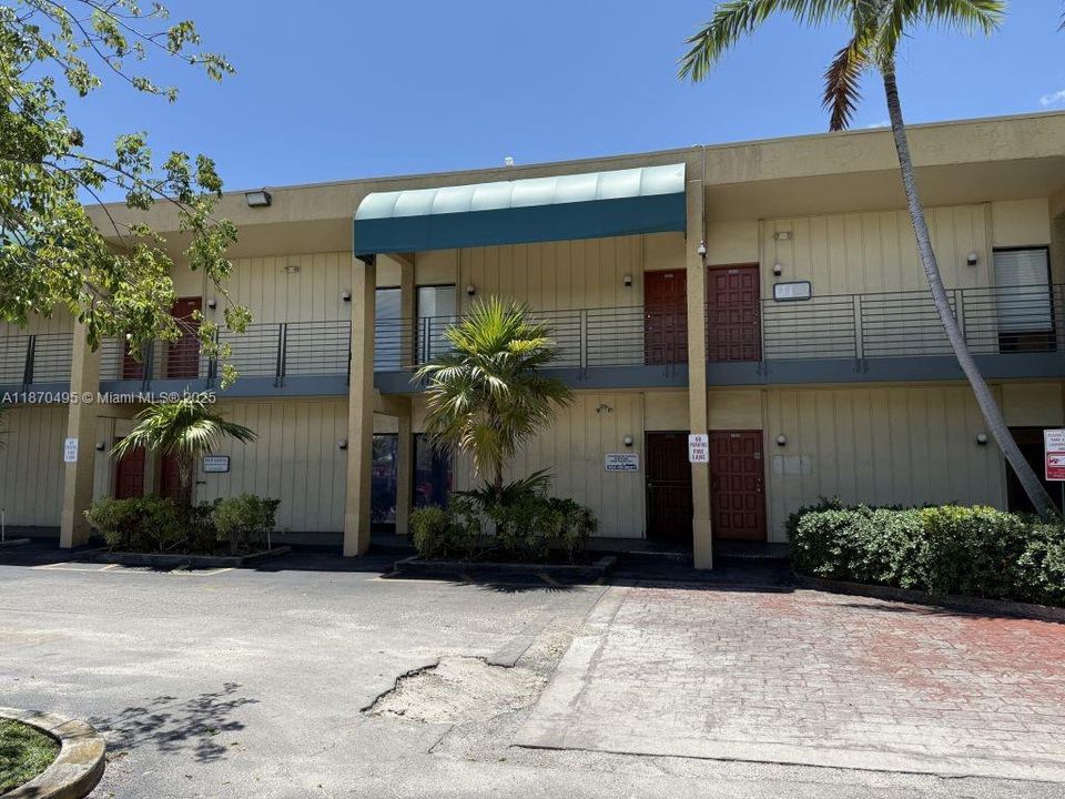 待售: $199,000 (0 贝兹, 0 浴室, 0 平方英尺)