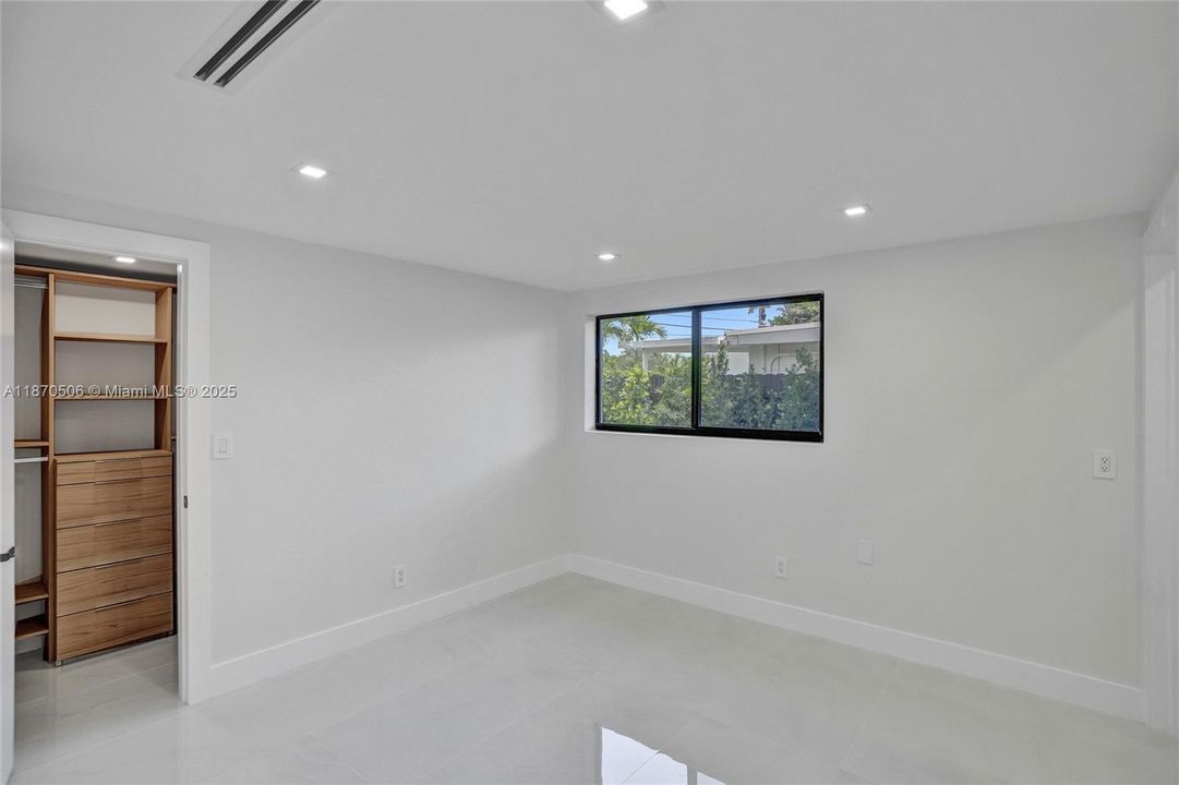 En Renta: $14,000 (5 camas, 4 baños, 2084 Pies cuadrados)